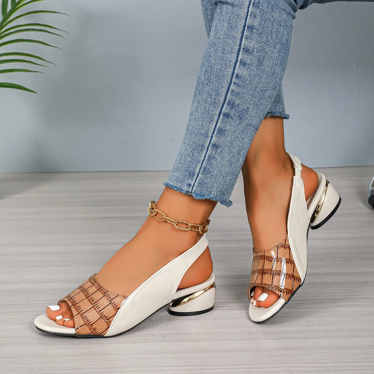 Kesperi – Sandales Femme en Cuir Souple à Talon Moyen