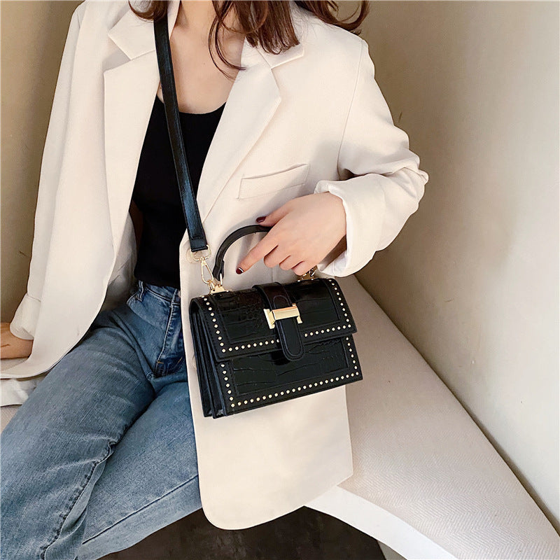 Kesperi – Petit Sac Carré pour Femme