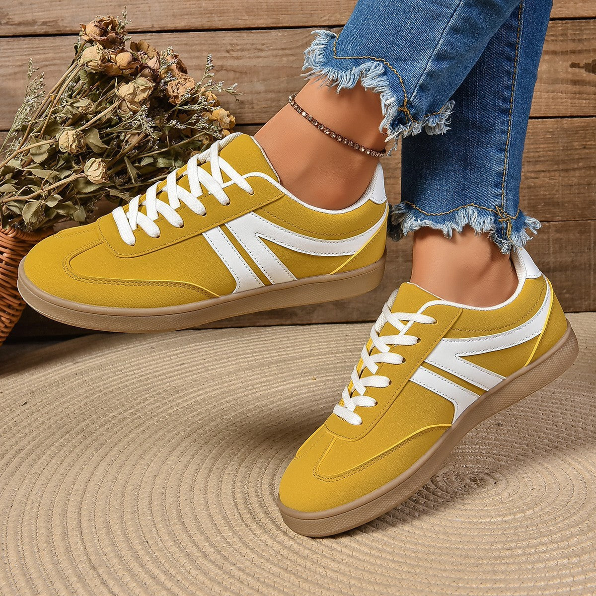 Chaussures Plates Femme à Lacets Bout Rond