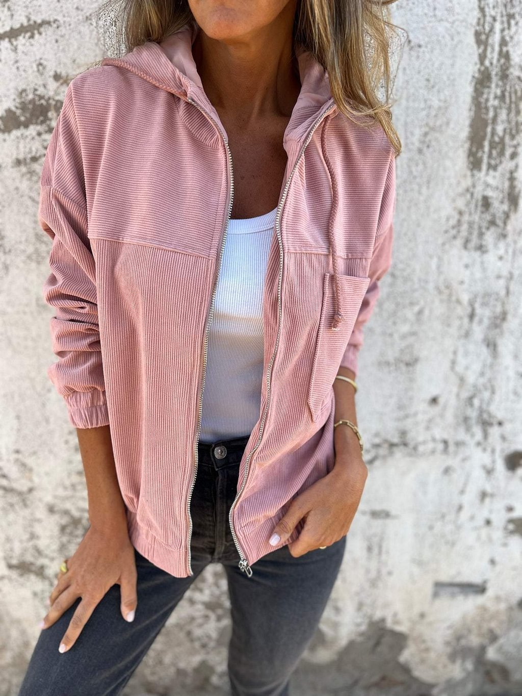 Veste à capuche zippée en velours côtelé avec poches
