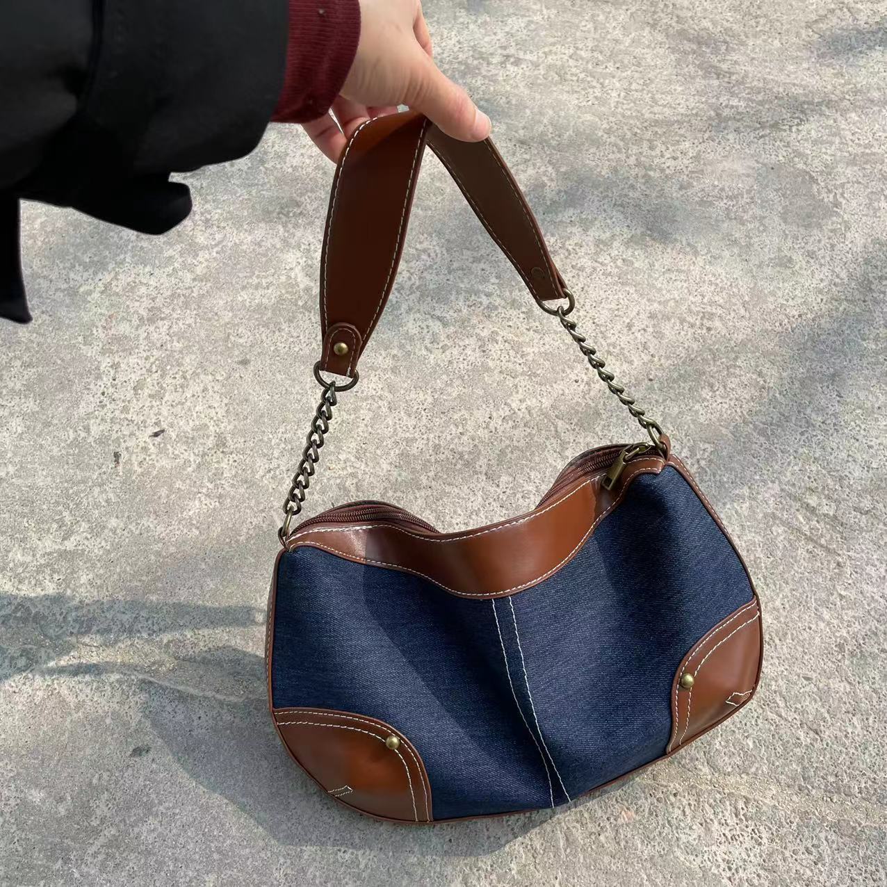 Kesperi – Sac Denim en Forme de Ravioli