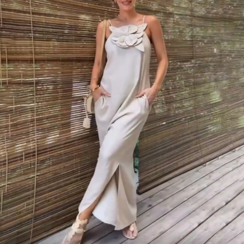 Kesperi –Robe longue fendue avec poches et Motif Floral 3D