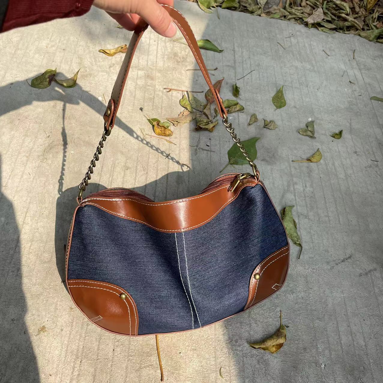 Kesperi – Sac Denim en Forme de Ravioli