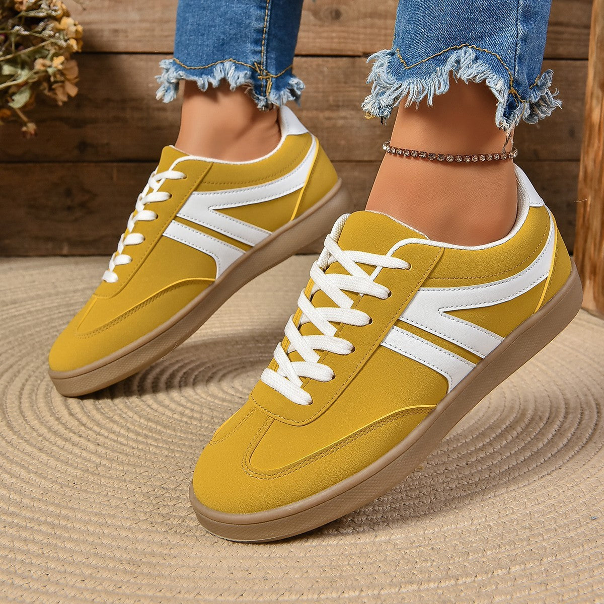 Chaussures Plates Femme à Lacets Bout Rond